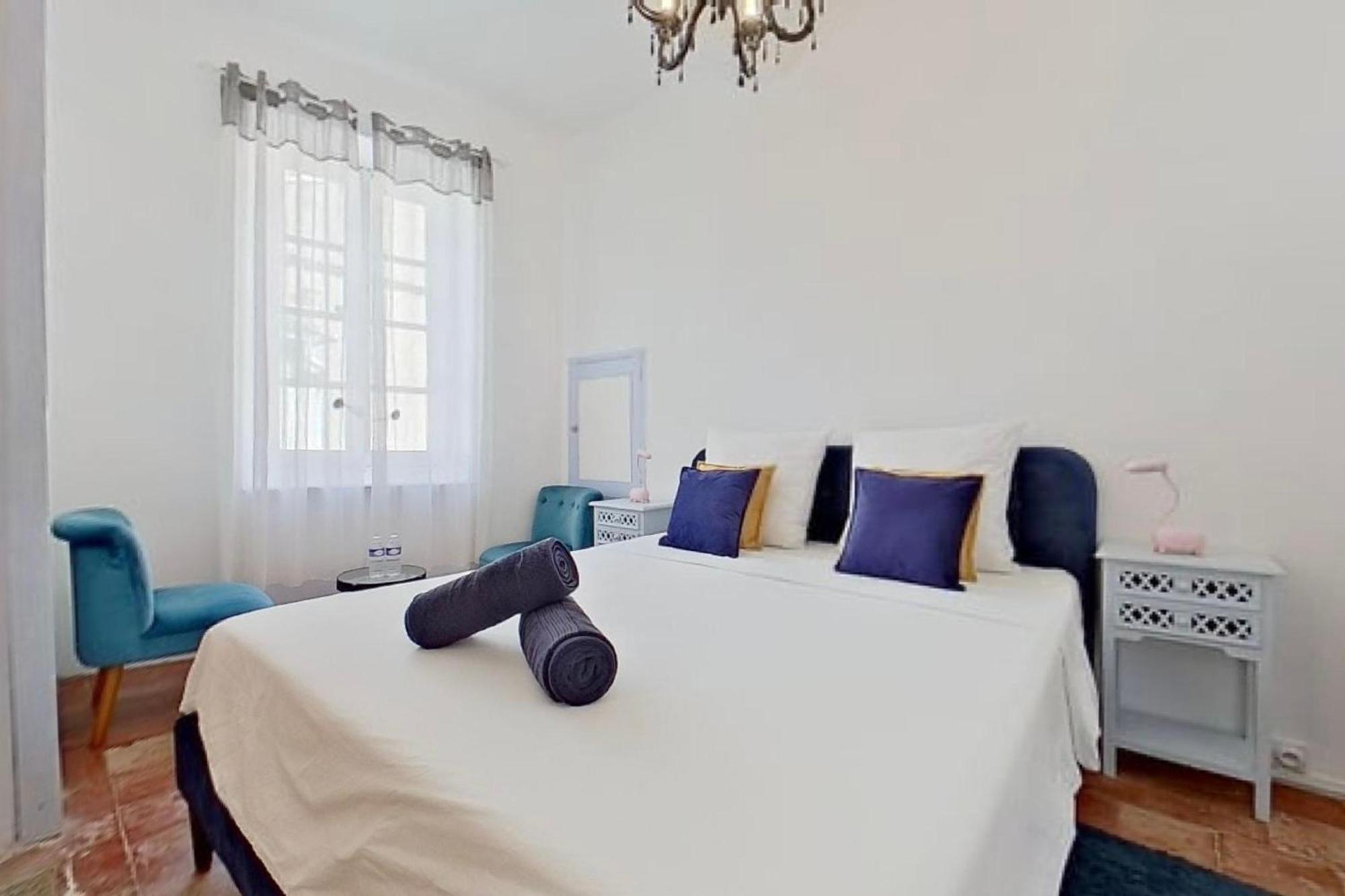 Bed and Breakfast Les 2 Droles D'Oiseaux Luc-sur-Orbieu Zewnętrze zdjęcie