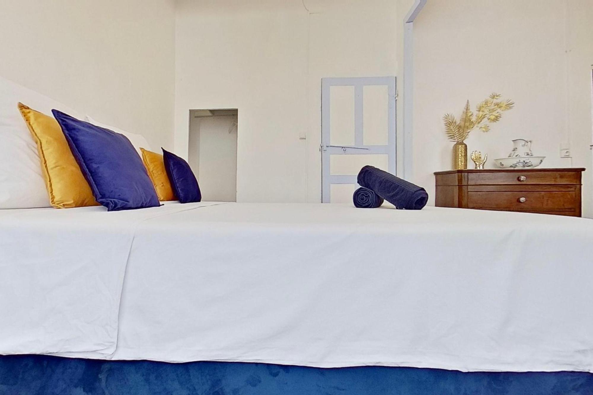Bed and Breakfast Les 2 Droles D'Oiseaux Luc-sur-Orbieu Zewnętrze zdjęcie