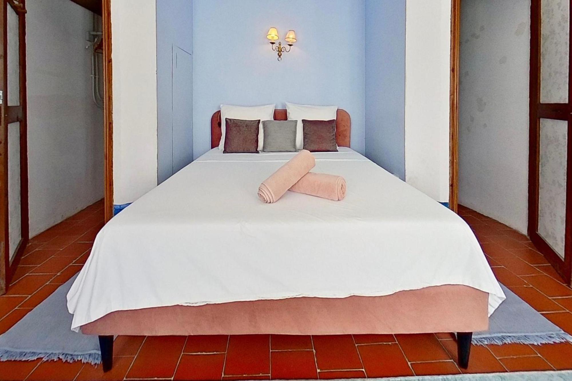 Bed and Breakfast Les 2 Droles D'Oiseaux Luc-sur-Orbieu Zewnętrze zdjęcie