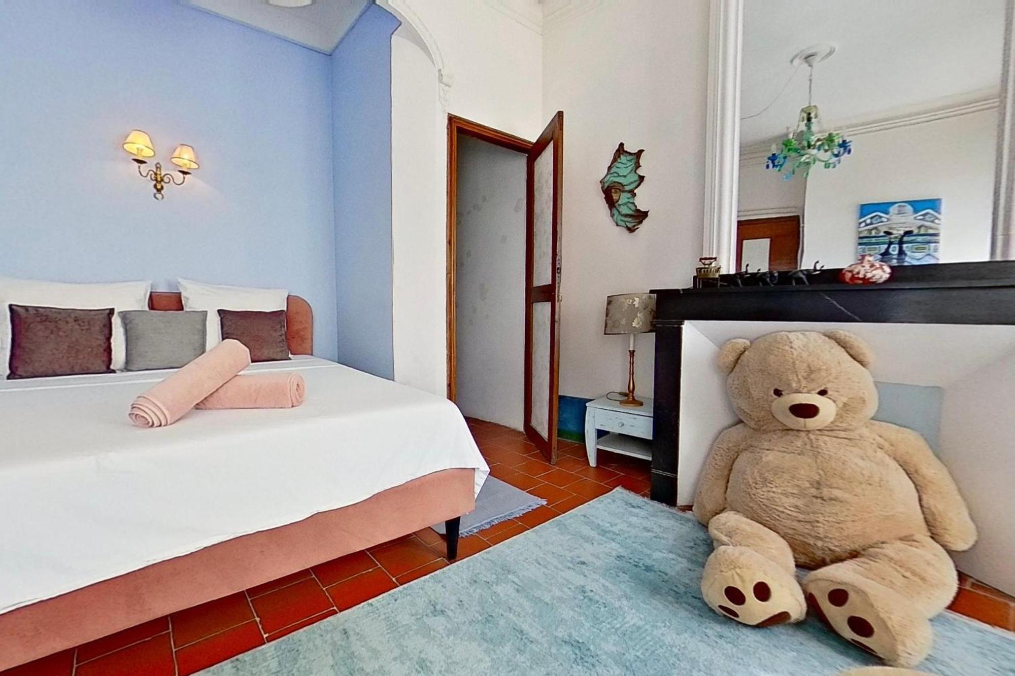 Bed and Breakfast Les 2 Droles D'Oiseaux Luc-sur-Orbieu Zewnętrze zdjęcie