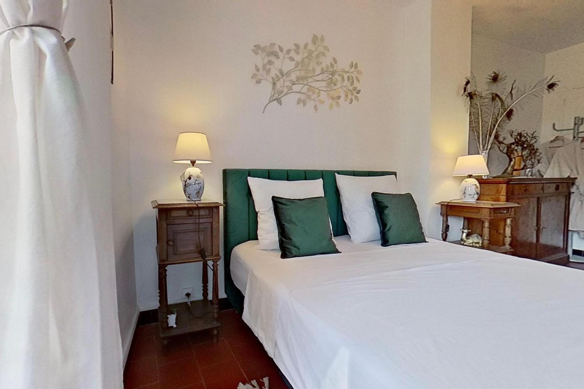 Bed and Breakfast Les 2 Droles D'Oiseaux Luc-sur-Orbieu Zewnętrze zdjęcie